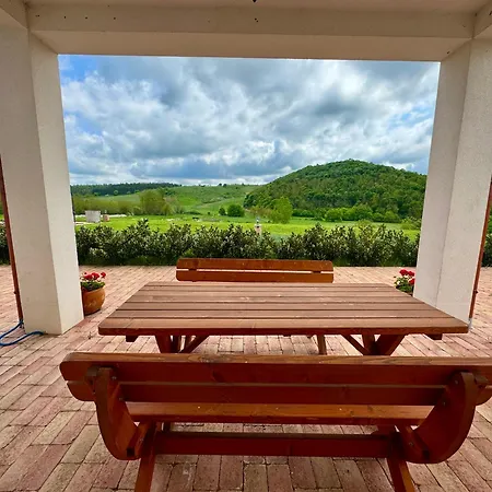 Csigevar Birtok 2 منزل للإقامة *